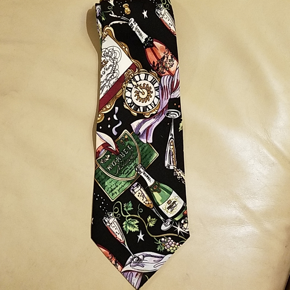 Nicole Miller New Years Eve tie
